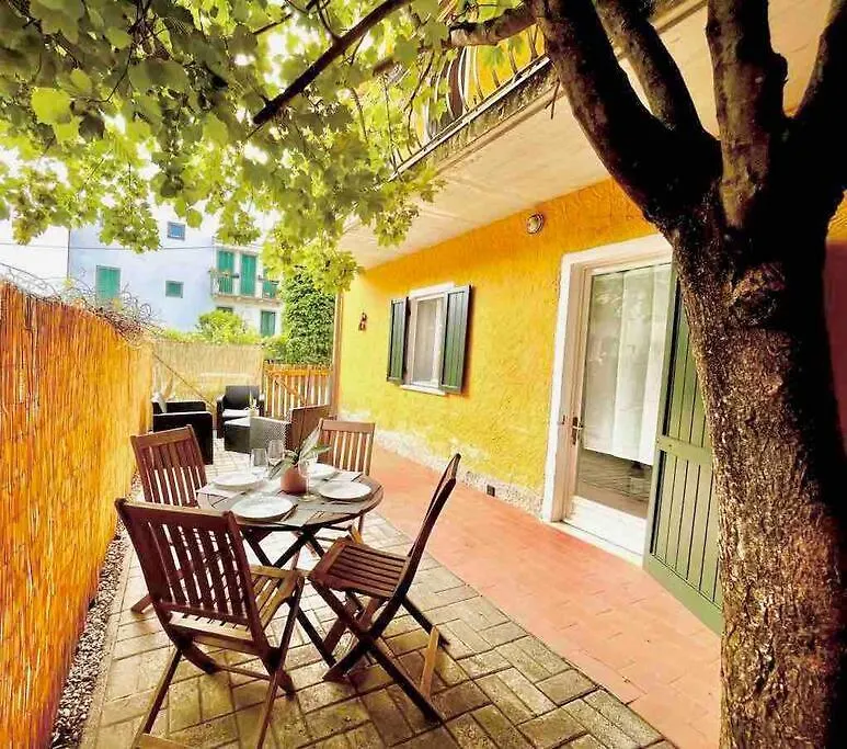 Apartment Appartamento Bocca Di Magra Italy